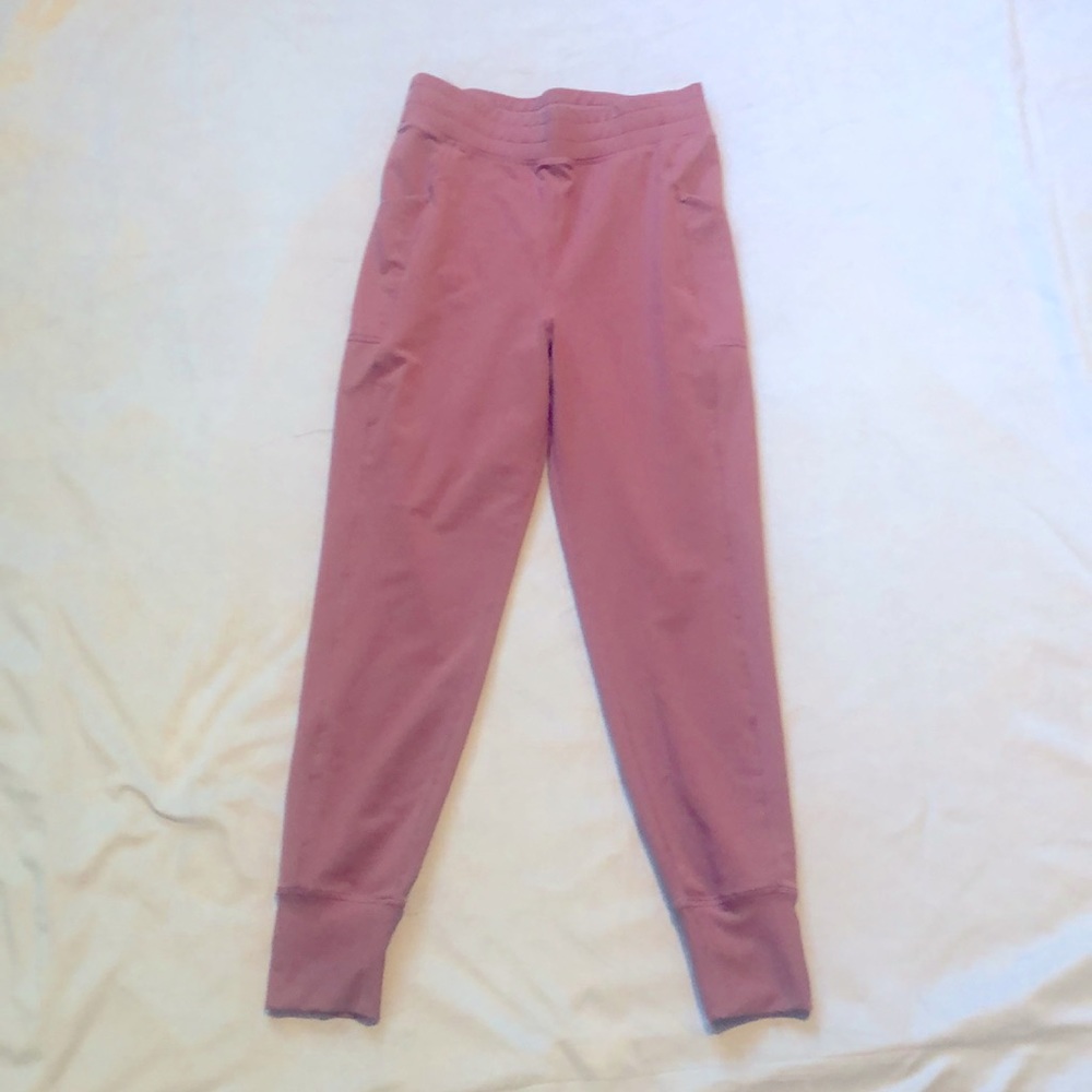 Fabletics Rose Pink Joggers w/ pockets